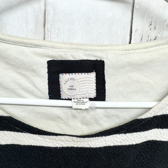 Anthropologie Top Women Size XS Black White Stripe Sleeveless Peplum Y2K Blouse - Picture 2 of 7
